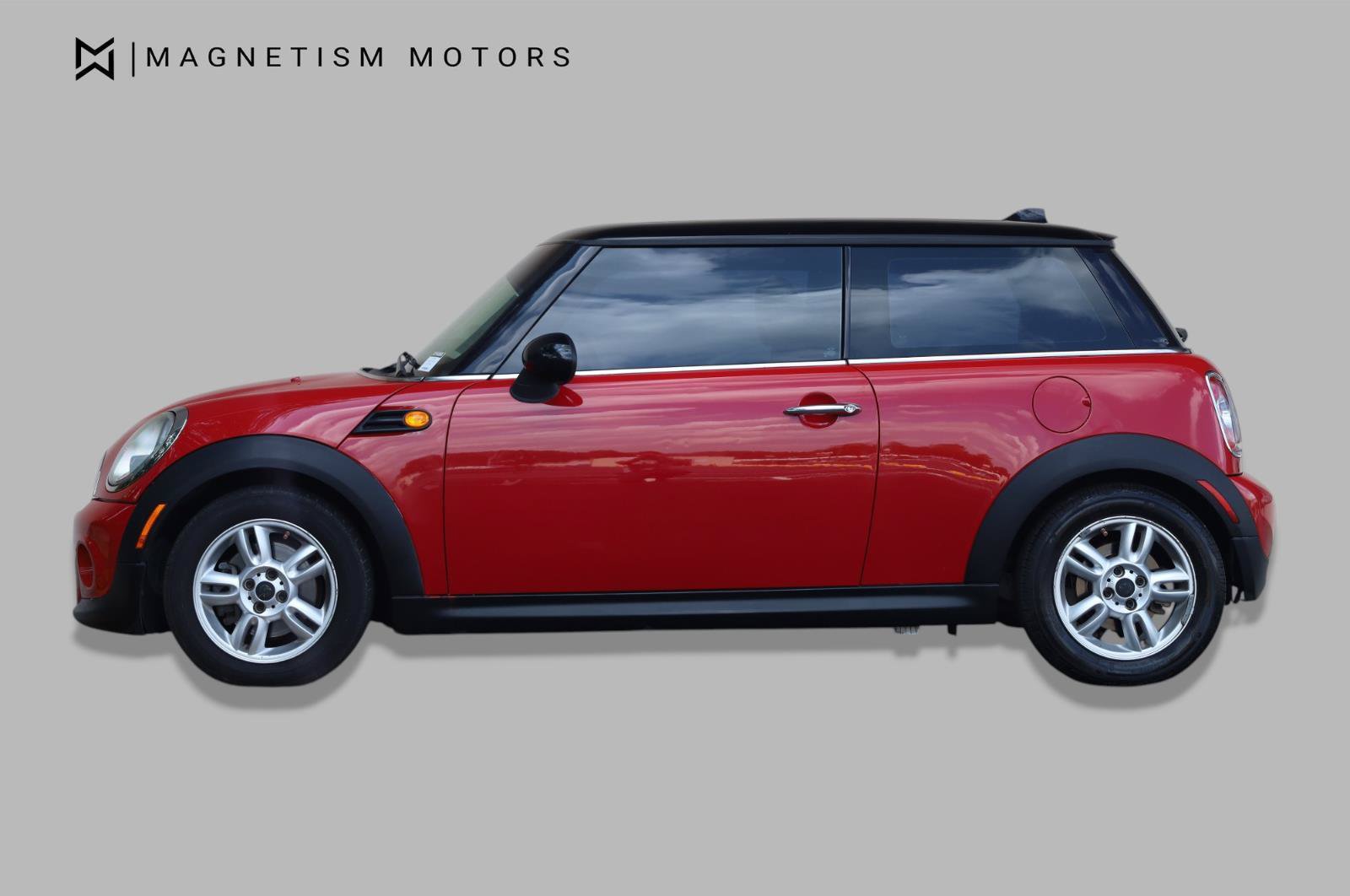 Used 2011 MINI Cooper Hardtop FWD image 3
