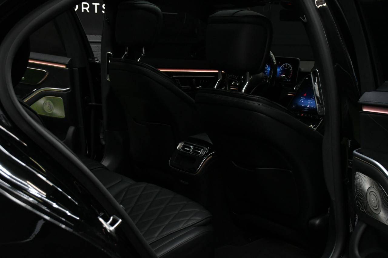Used 2022 Mercedes-Benz S 580 4MATIC Sedan w/ AMG Line Package image 33