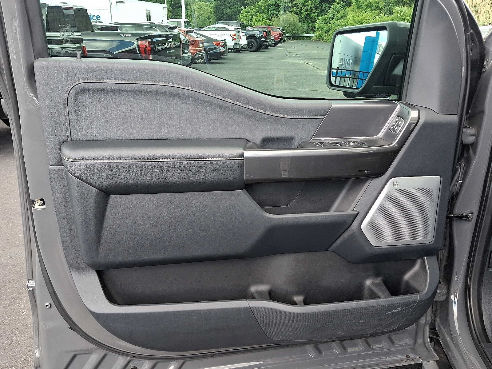 Used 2021 Ford F150 Lariat w/ Equipment Group 502A High AWD/4WD image 12