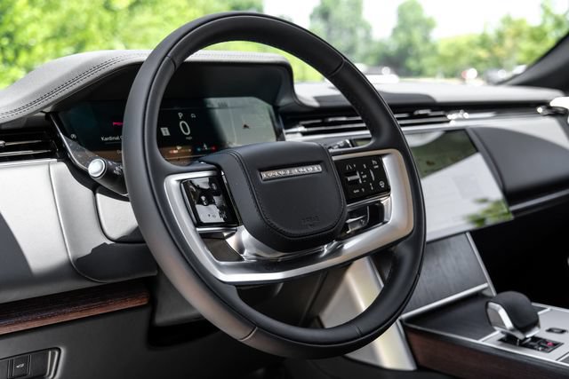 New 2026 Land Rover Range Rover SE AWD/4WD image 18