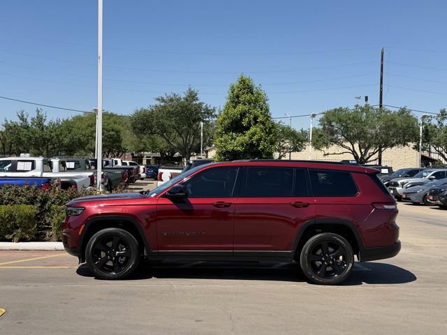 Used 2024 Jeep Grand Cherokee L Altitude RWD image 4