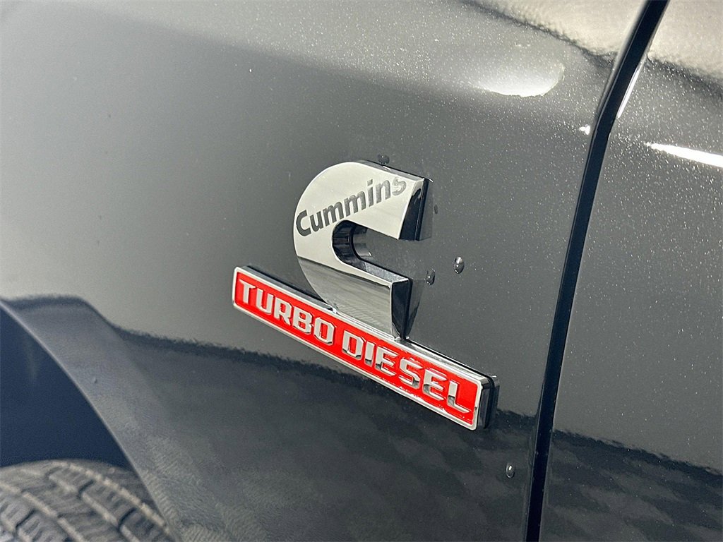 New 2025 RAM 3500 Laramie image 22