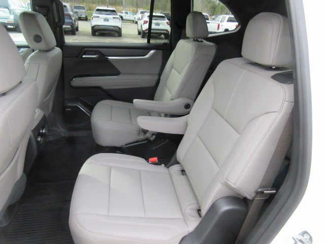 New 2026 GMC Acadia Elevation image 15
