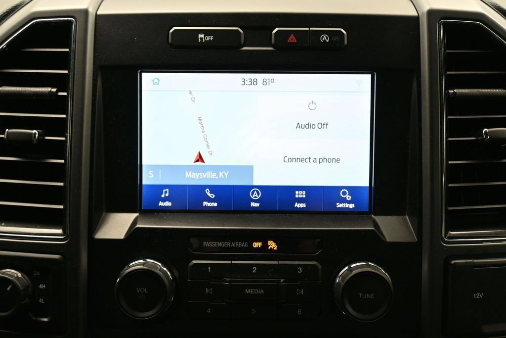 Used 2020 Ford F150 XLT w/ Equipment Group 302A Luxury AWD/4WD image 21