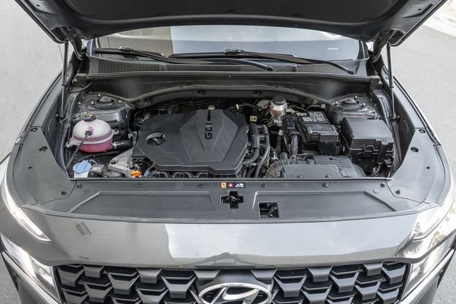 Used 2023 Hyundai Santa Fe SEL image 14