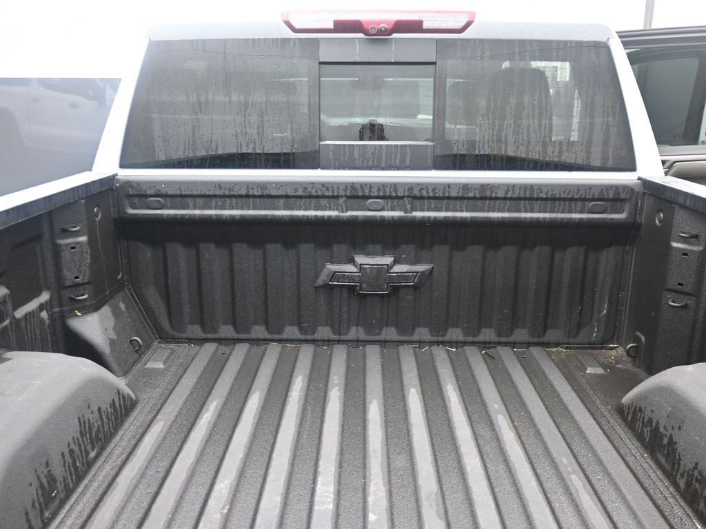 Used 2025 Chevrolet Silverado 1500 ZR2 w/ Technology Package AWD/4WD image 23