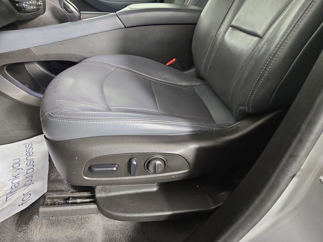 Used 2019 Buick Enclave Essence image 31