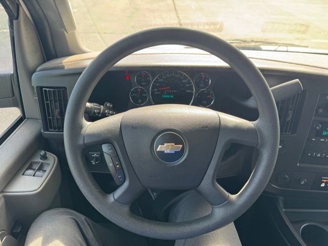 Used 2019 Chevrolet Express 3500 LT w/ LT Preferred Equipment Group RWD image 18