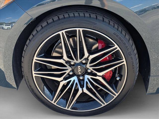 Used 2022 Kia Stinger GT2 image 22