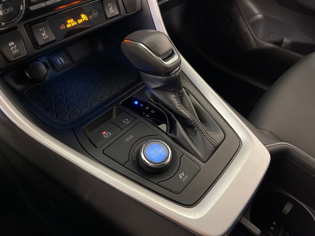 Certified 2023 Toyota RAV4 XSE w/ XSE Grade Weather Package image 22