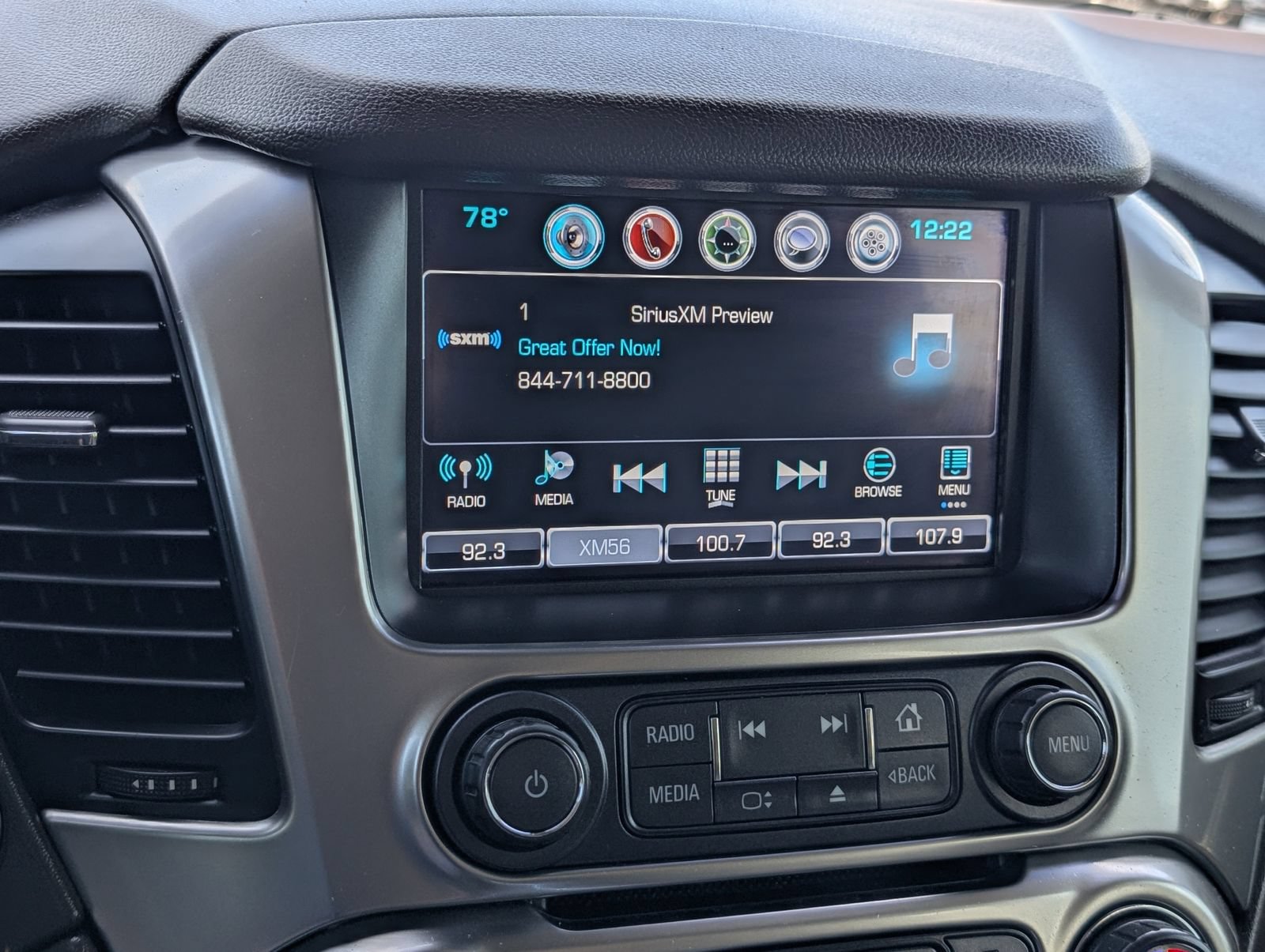 Used 2019 Chevrolet Suburban Premier AWD/4WD image 22