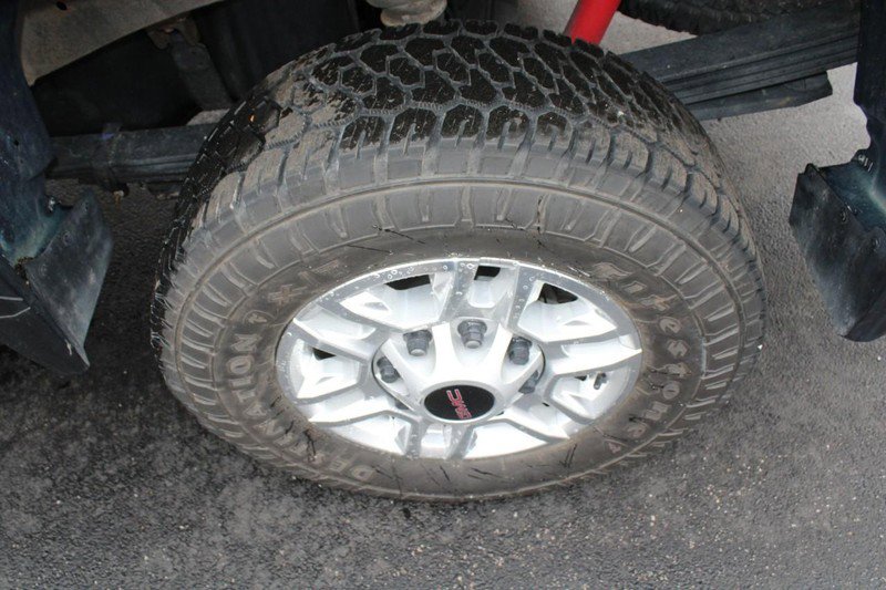 Used 2021 GMC Sierra 2500 4x4 Crew Cab w/ Convenience Package image 8