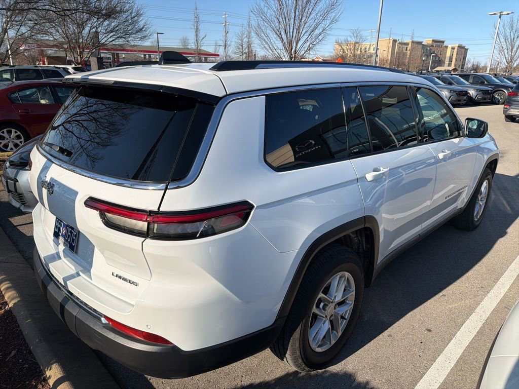 Used 2023 Jeep Grand Cherokee L Laredo image 32