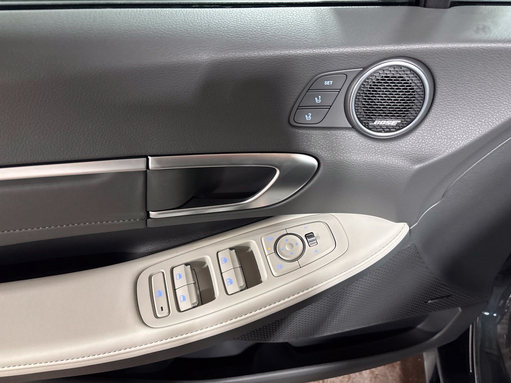 New 2026 Hyundai Sonata Limited FWD image 12