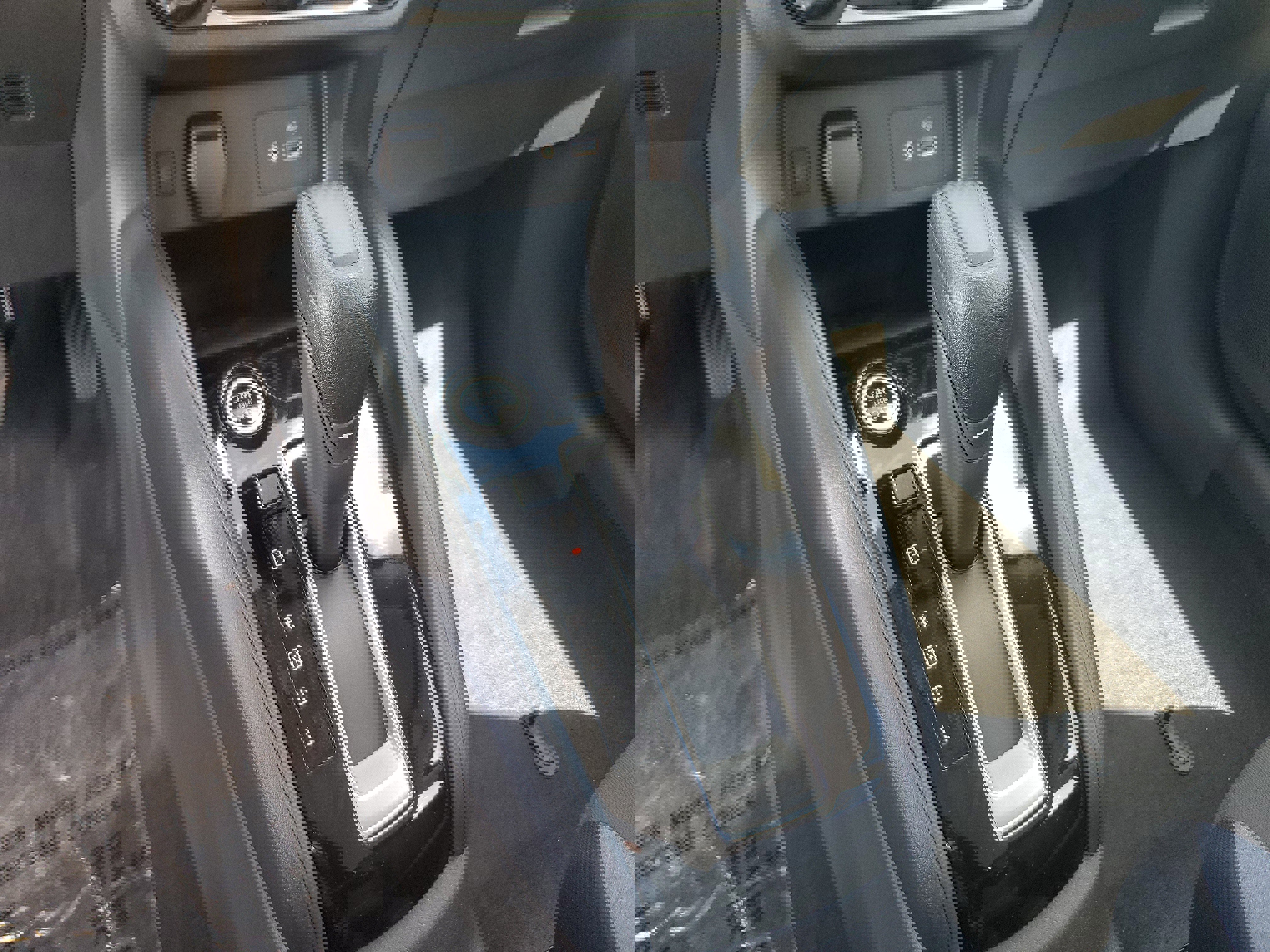 New 2025 Nissan Versa SV w/ Trunk Package image 25