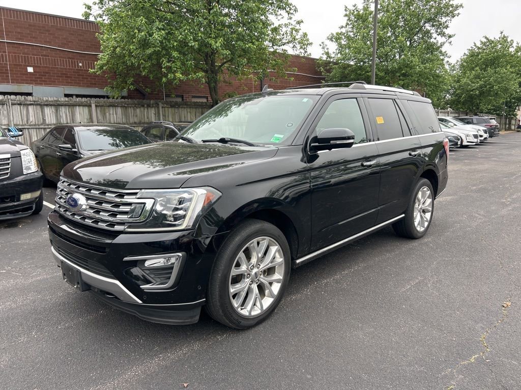 Used 2018 Ford Expedition Limited w/ Equipment Group 302A AWD/4WD image 7