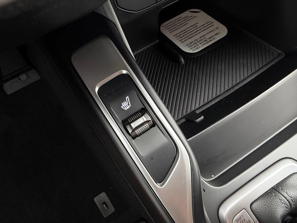 New 2026 Kia Sorento S FWD image 23