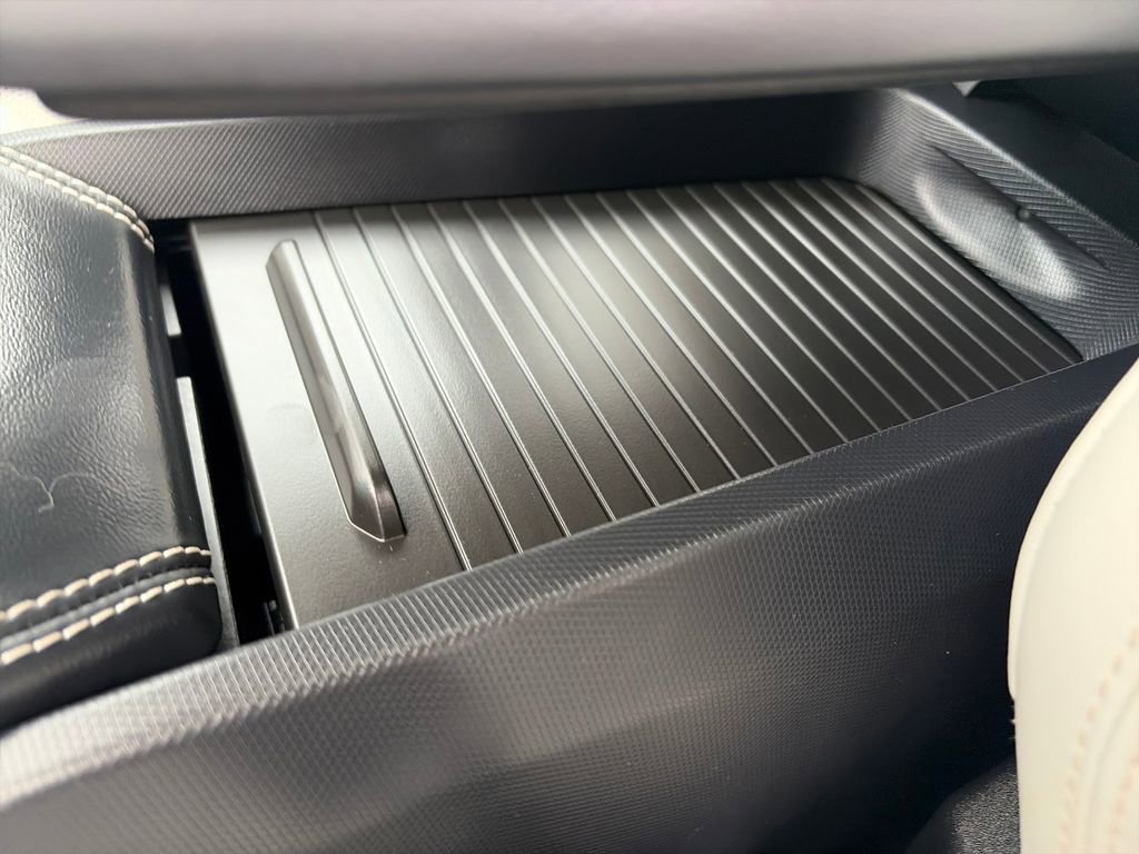 Used 2025 Ford Mustang Mach-E Premium image 25