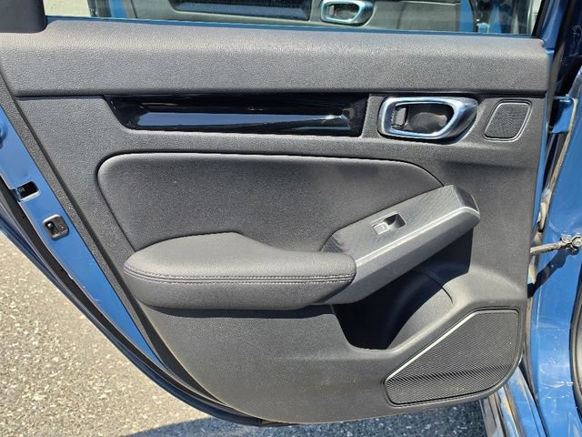 Used 2025 Honda Civic Sport image 23