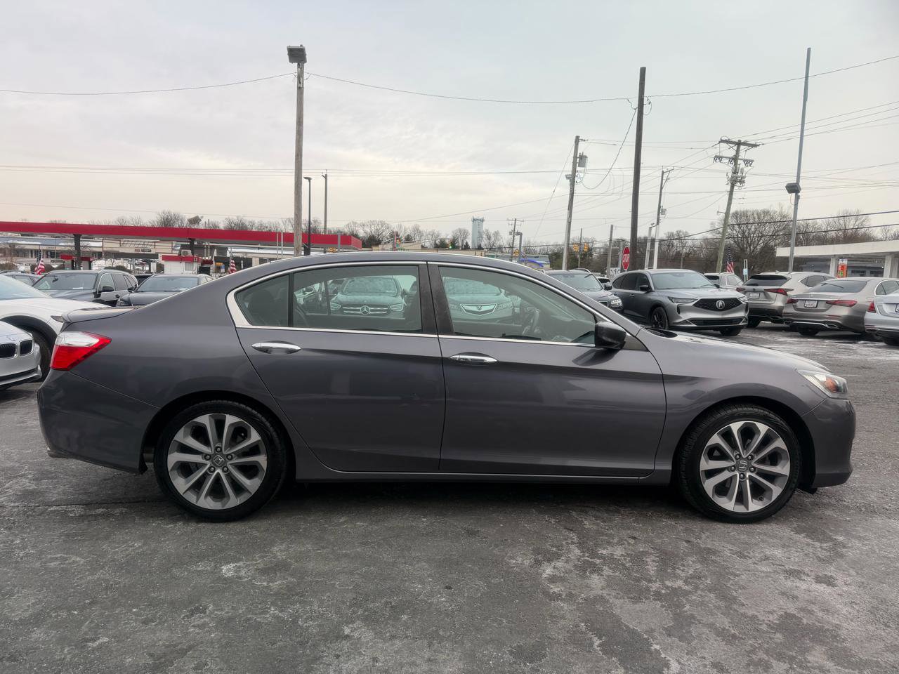 Used 2014 Honda Accord Sport image 4