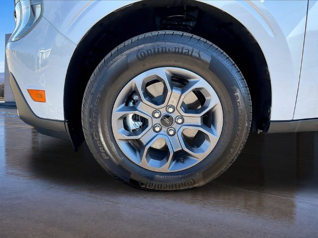 Certified 2026 Ford Maverick XLT w/ Equipment Group 301A AWD/4WD image 33