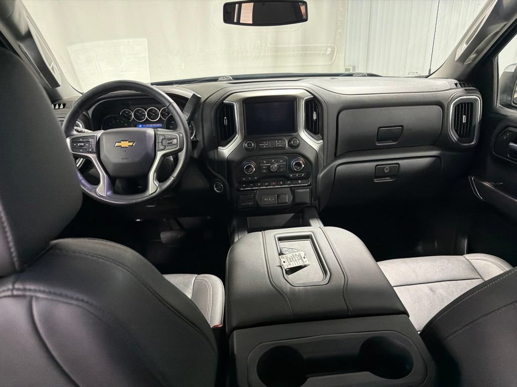 Certified 2021 Chevrolet Silverado 1500 LTZ w/ Safety Package II AWD/4WD image 3