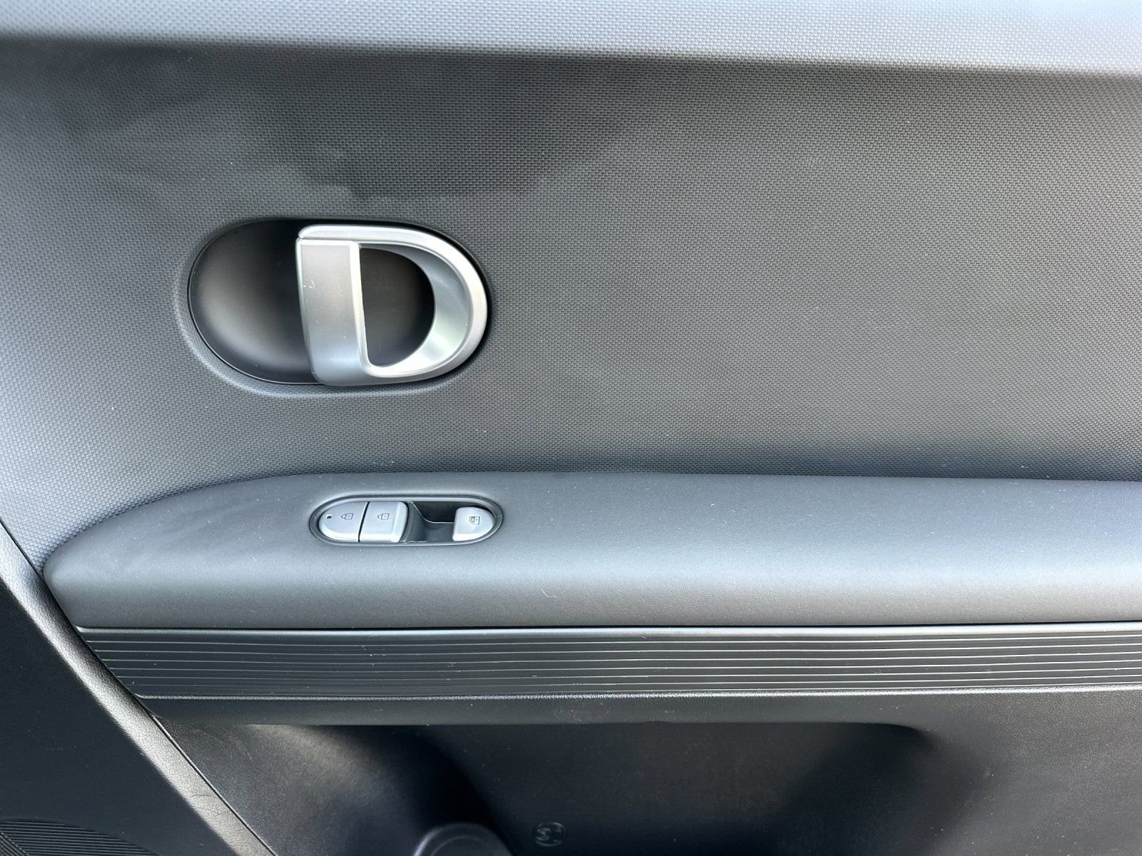 Used 2024 Hyundai Ioniq 5 SEL RWD image 18