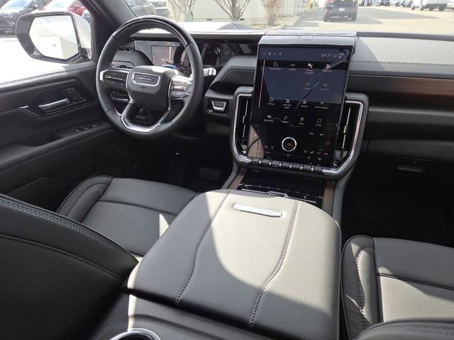 New 2026 GMC Yukon XL Denali w/ Denali Reserve Package image 34