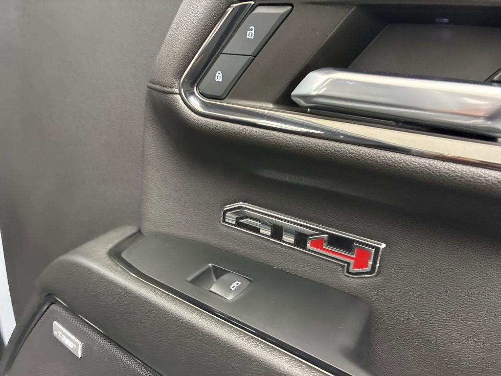 Used 2024 GMC Sierra 1500 AT4 w/ Technology Package image 47