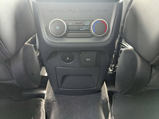 New 2026 Ford Explorer Active w/ Active Comfort Package AWD/4WD image 19