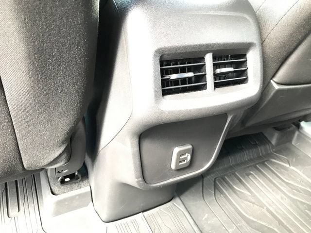 Used 2023 GMC Terrain SLE w/ Driver Convenience Package FWD image 20