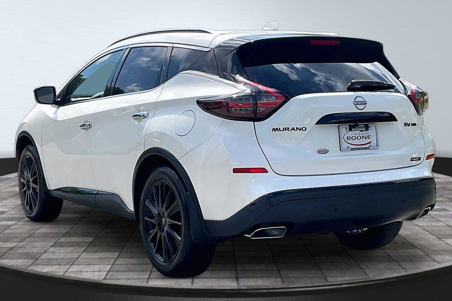 Certified 2024 Nissan Murano SV w/ SV Midnight Edition Package AWD/4WD image 3