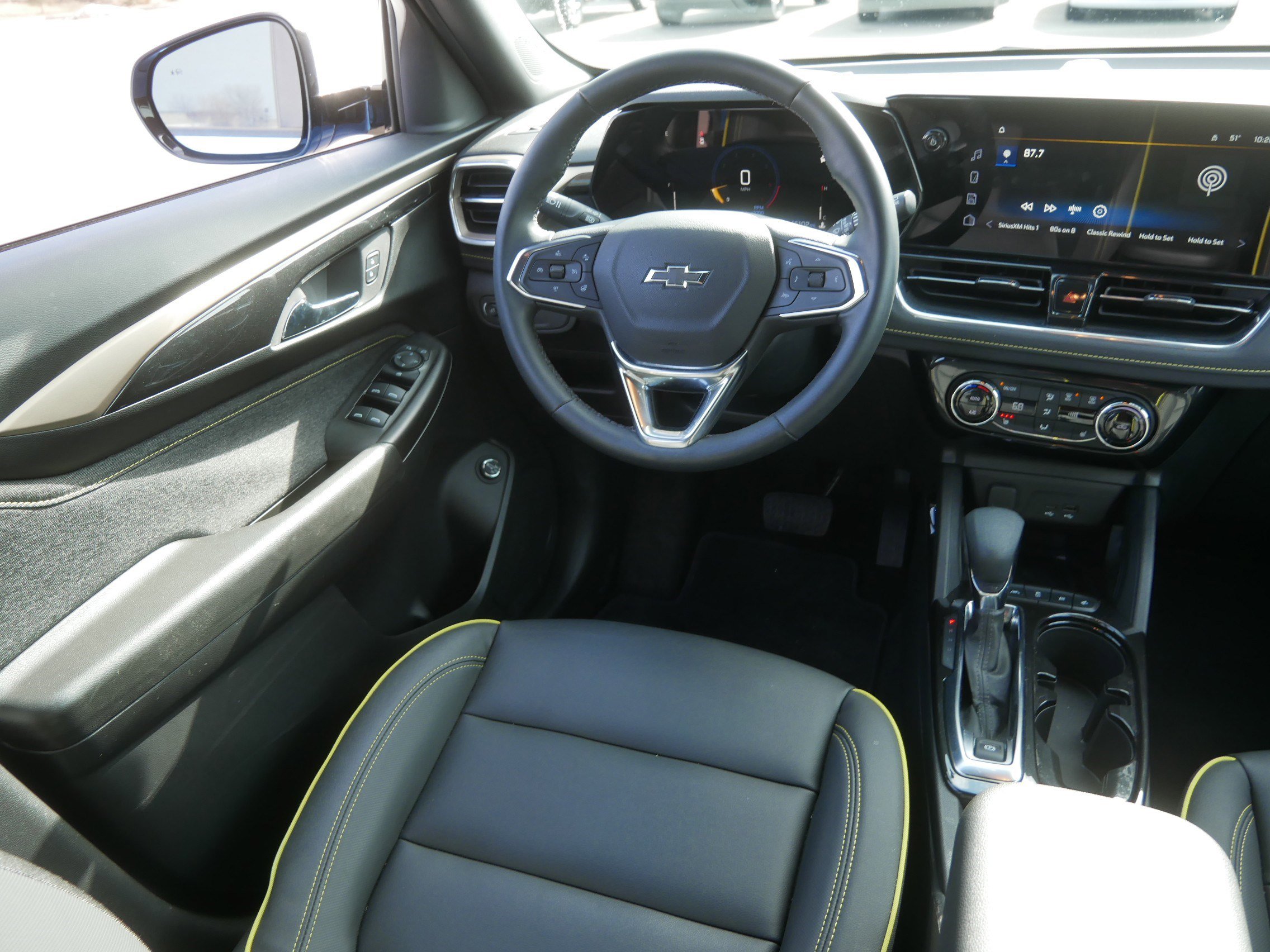 Used 2024 Chevrolet TrailBlazer ACTIV w/ Convenience Package image 9