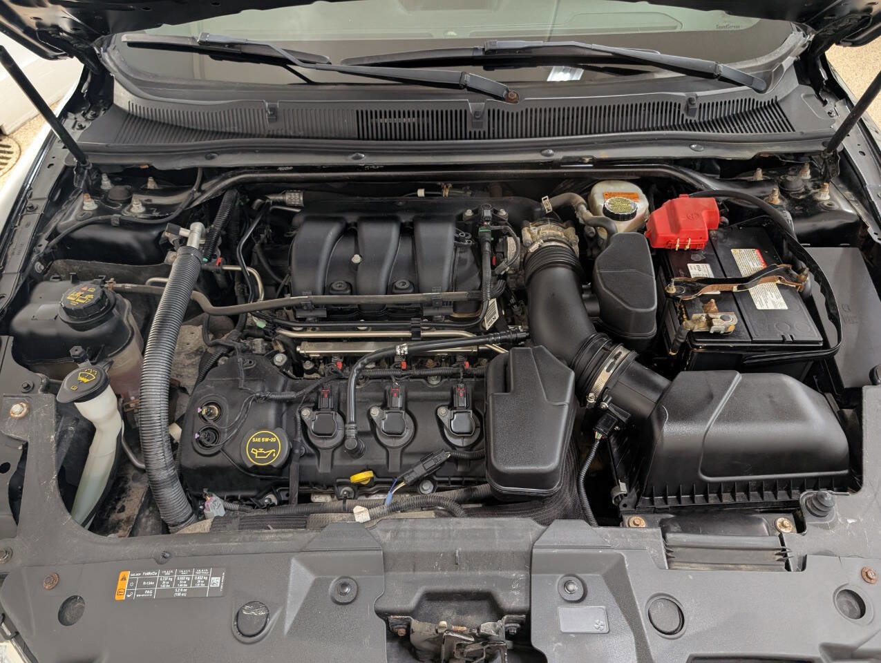 Used 2014 Ford Taurus SEL w/ Equipment Group 201A image 21
