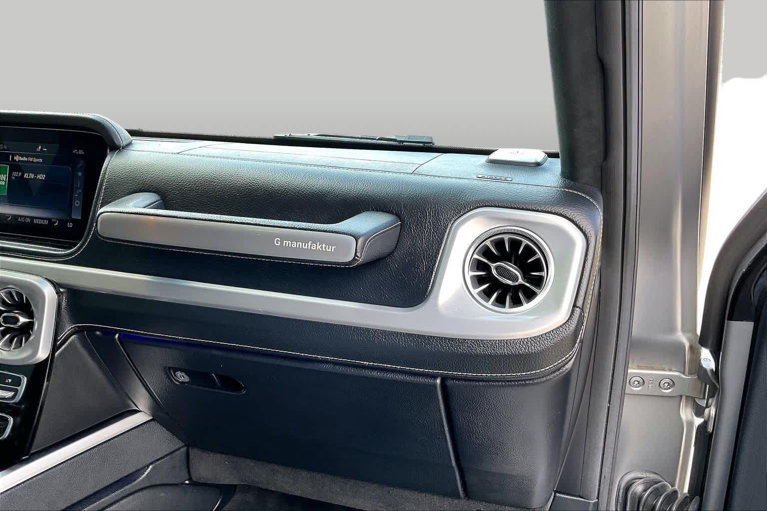 Used 2020 Mercedes-Benz G 550 w/ G Manufaktur Interior Package image 17