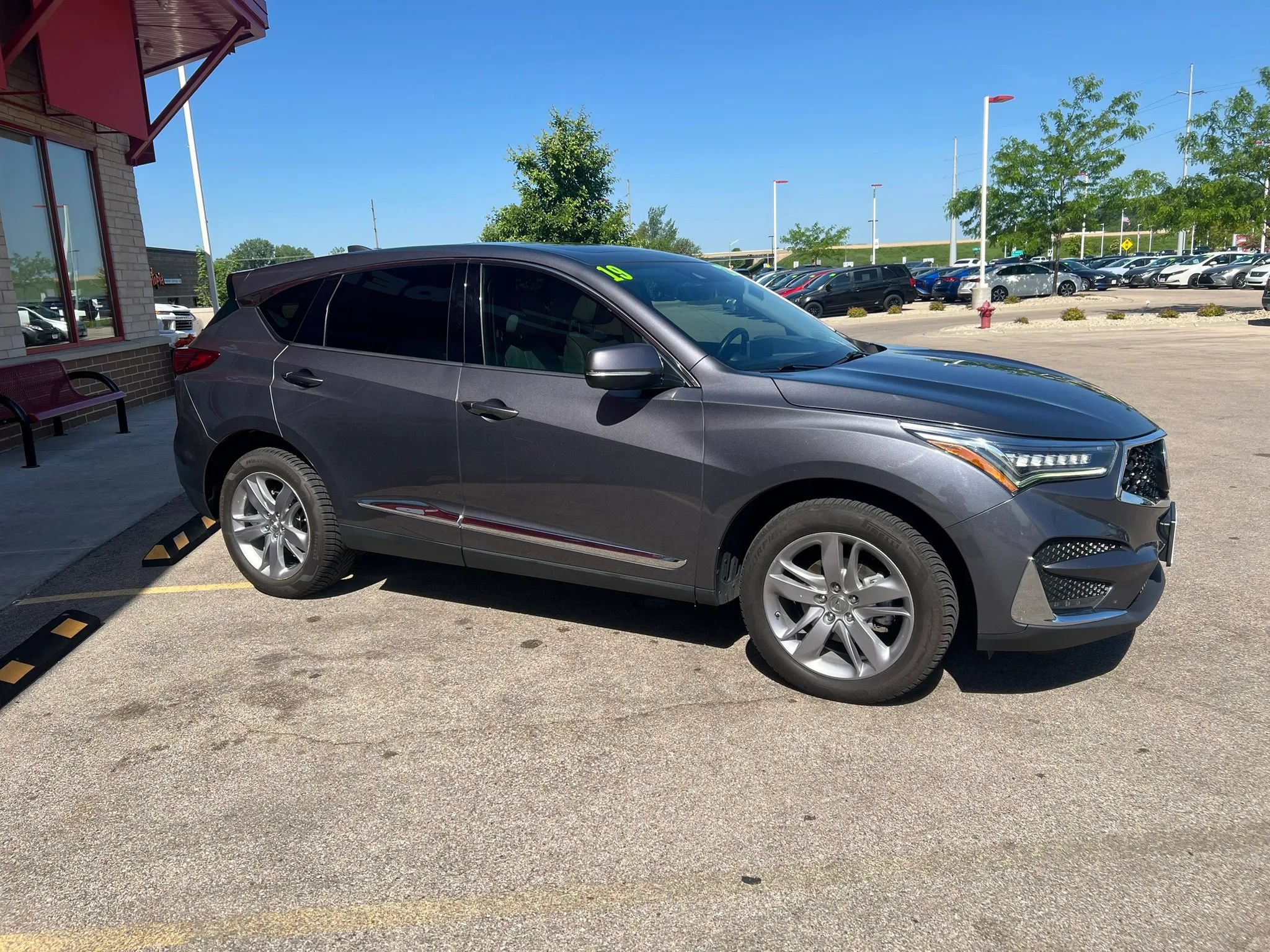 Used 2019 Acura RDX AWD w/ Advance Package image 3