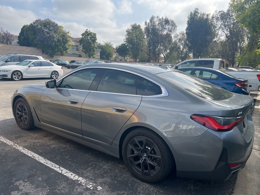 Certified 2024 BMW i4 eDrive40 w/ Premium Package RWD image 4