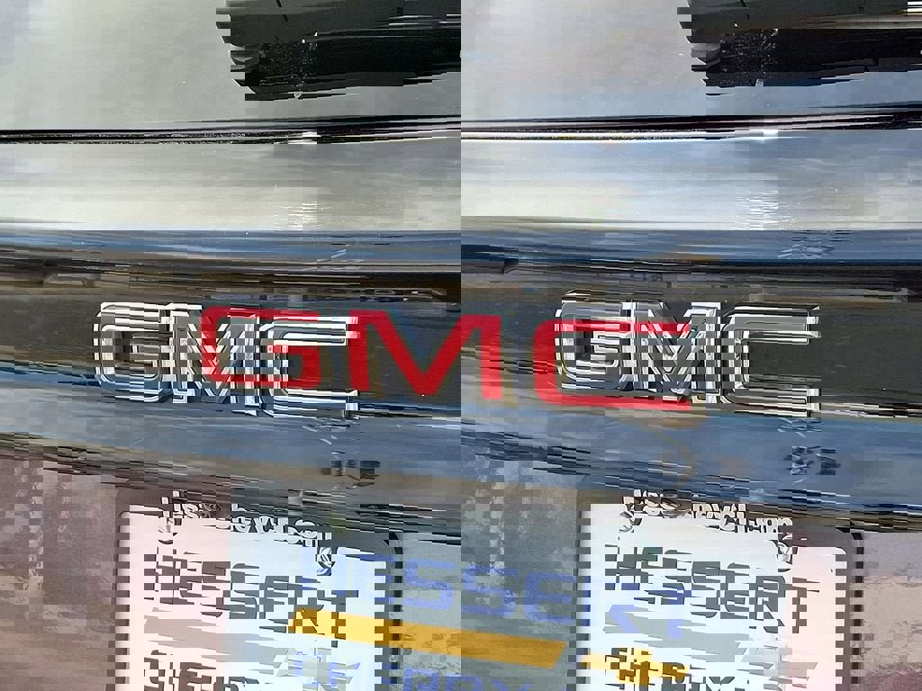 Certified 2024 GMC Acadia Elevation w/ Luxury Package image 31