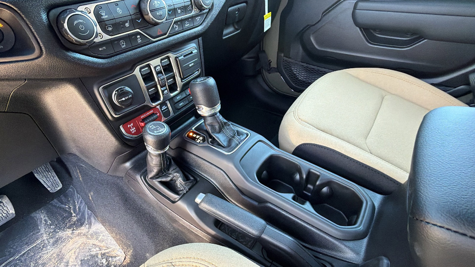 New 2026 Jeep Wrangler Unlimited Sport image 26