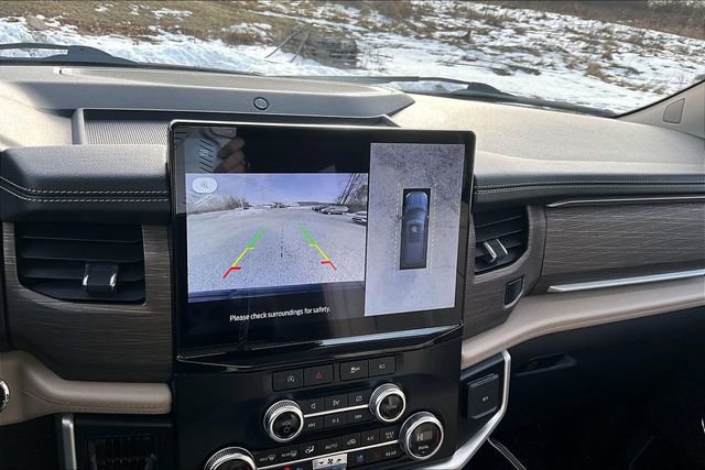 Used 2024 Ford Expedition Max Limited image 21