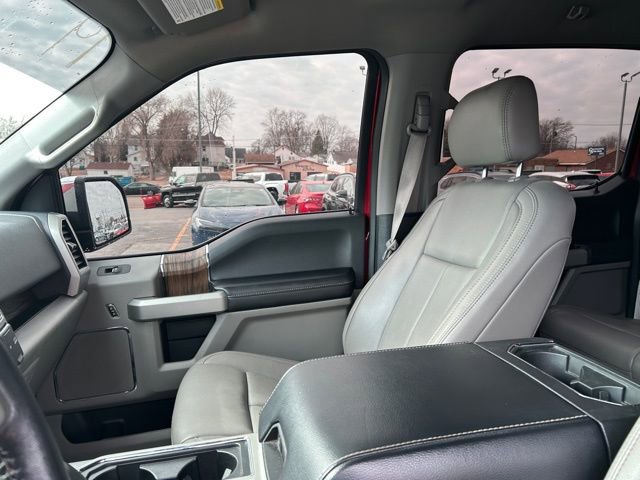 Used 2019 Ford F150 Lariat image 30