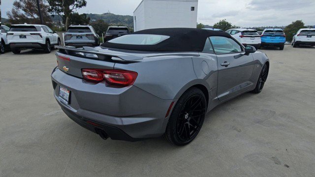 Used 2019 Chevrolet Camaro LT RWD image 8