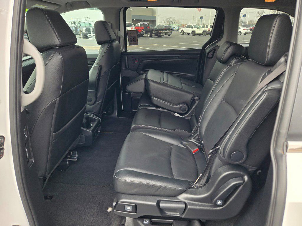 Used 2024 Honda Odyssey EX-L image 17