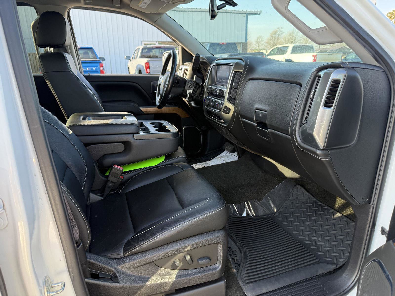 Used 2017 Chevrolet Silverado 1500 LTZ image 13