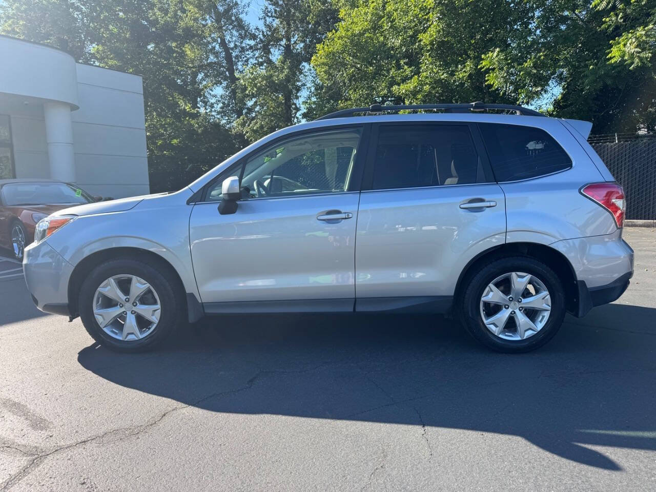 Used 2014 Subaru Forester 2.5i Limited w/ Rugged Package #2 AWD/4WD image 2