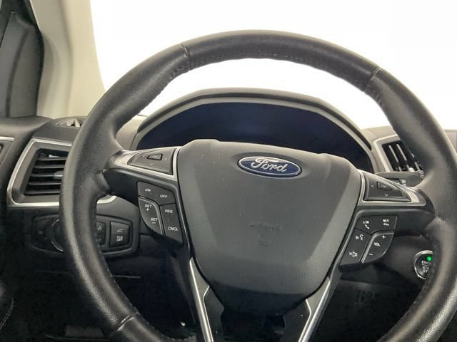 Used 2024 Ford Edge Titanium AWD/4WD image 19