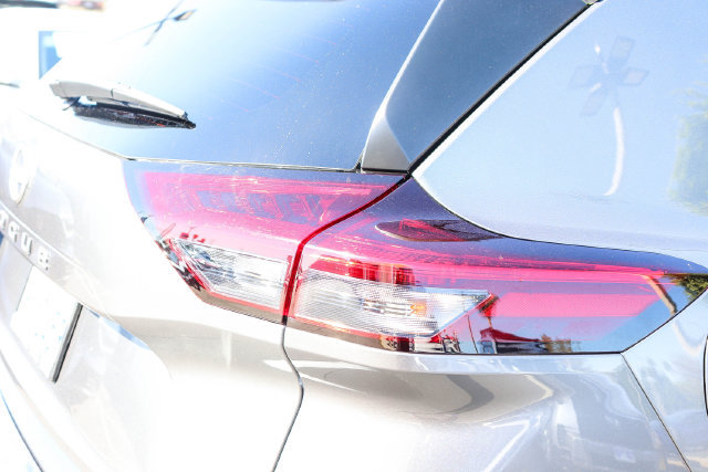 Used 2026 Nissan Rogue SV FWD image 9