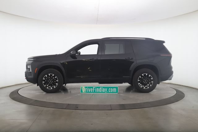 Used 2025 Chevrolet Traverse Z71 w/ LPO, Floor Liner Package AWD/4WD image 9
