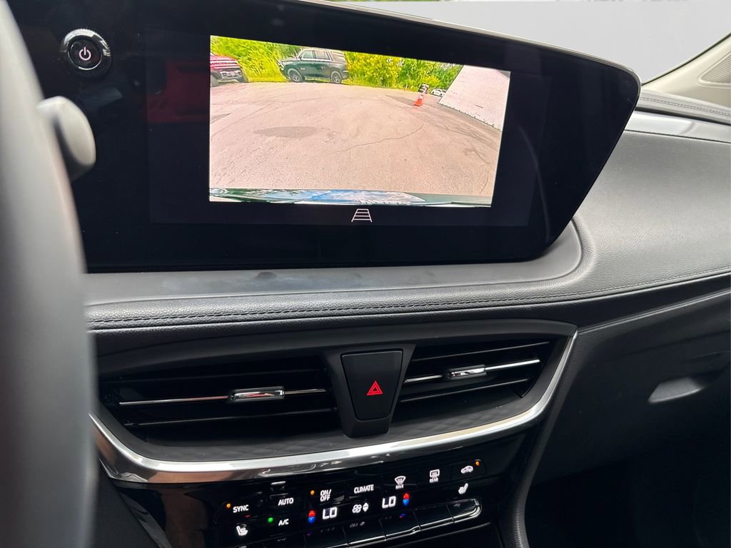 Certified 2024 Buick Encore GX Avenir image 27