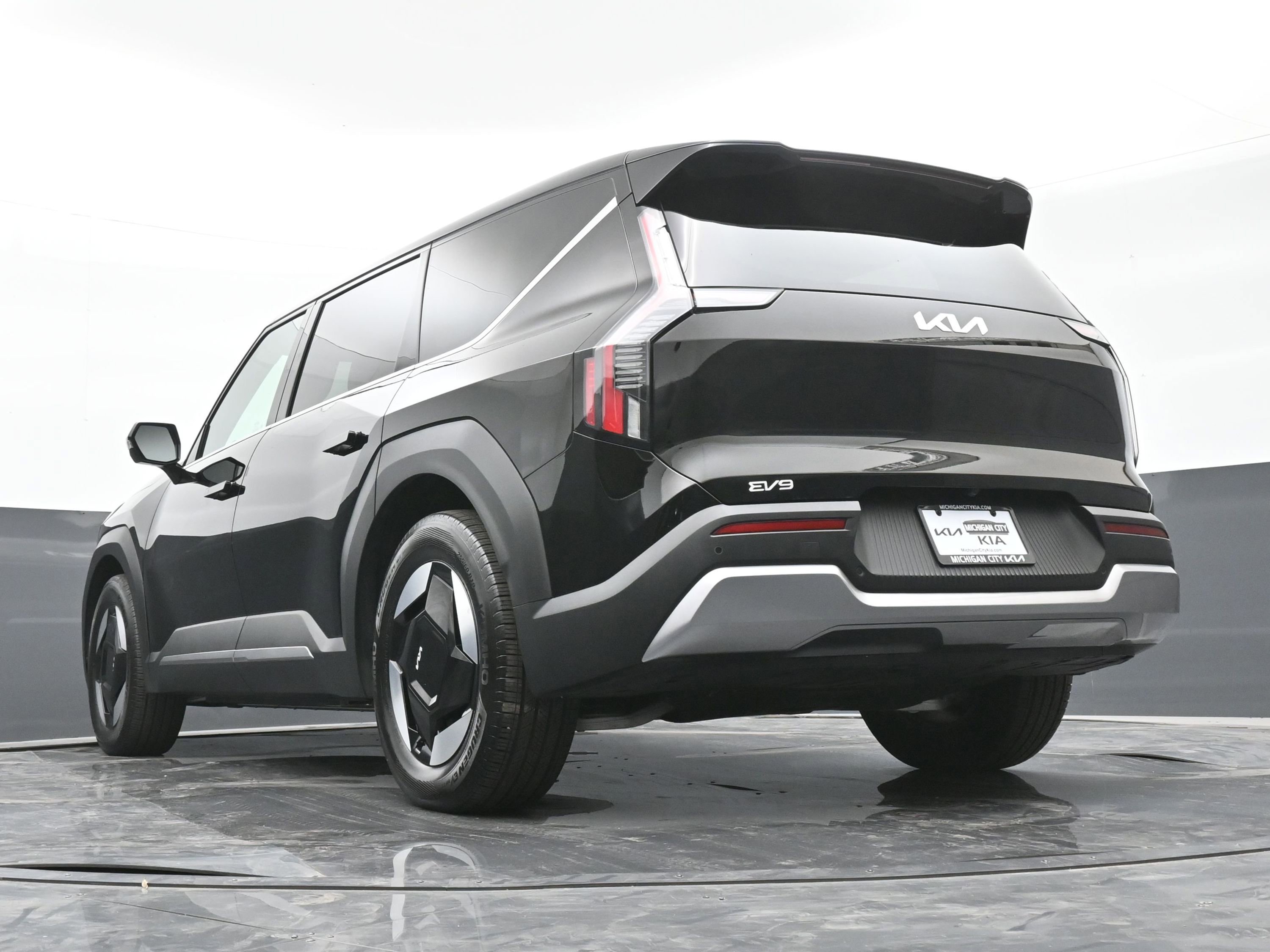 Used 2024 Kia EV9 Light image 39